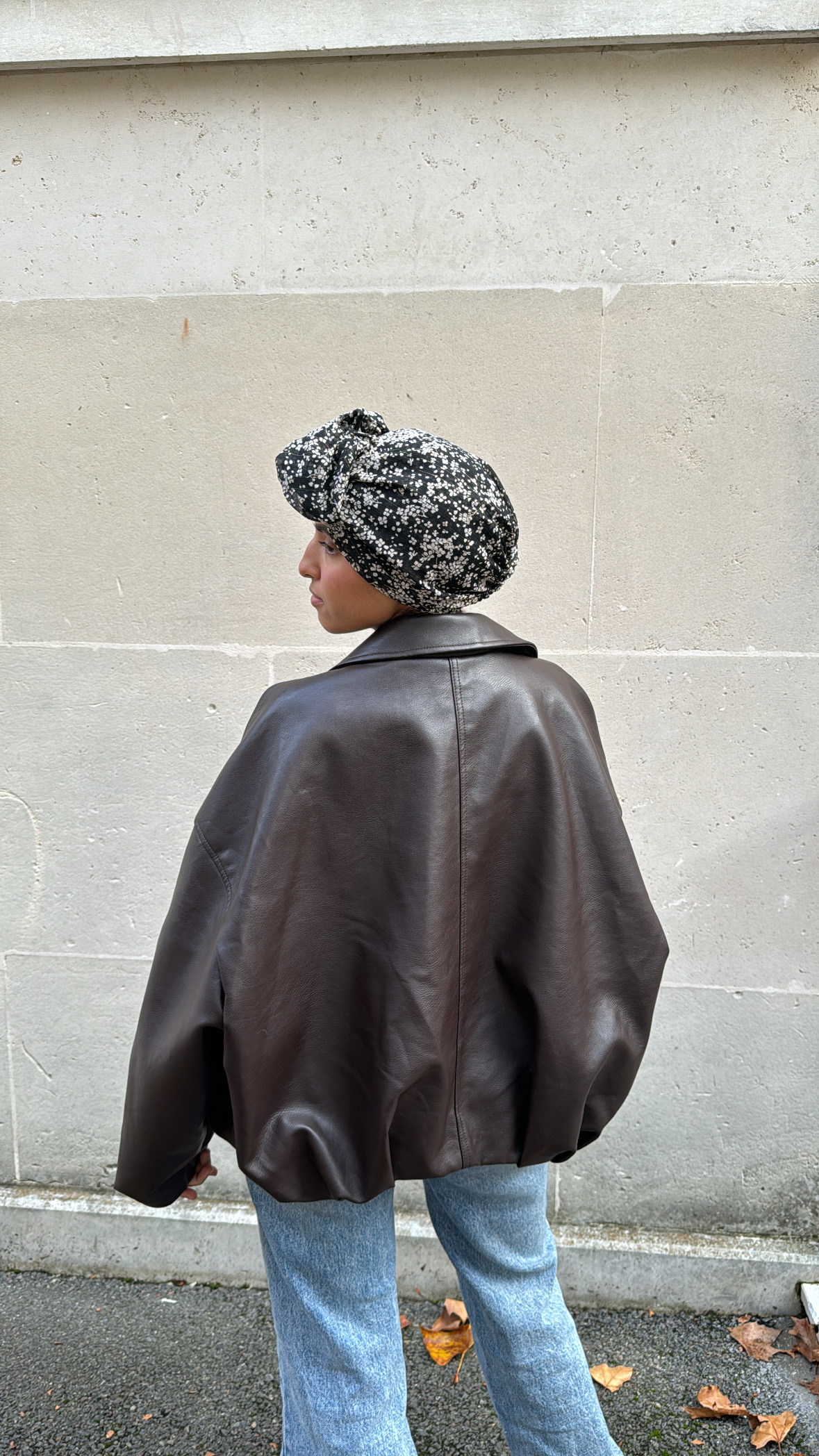 Flora black – Image 4